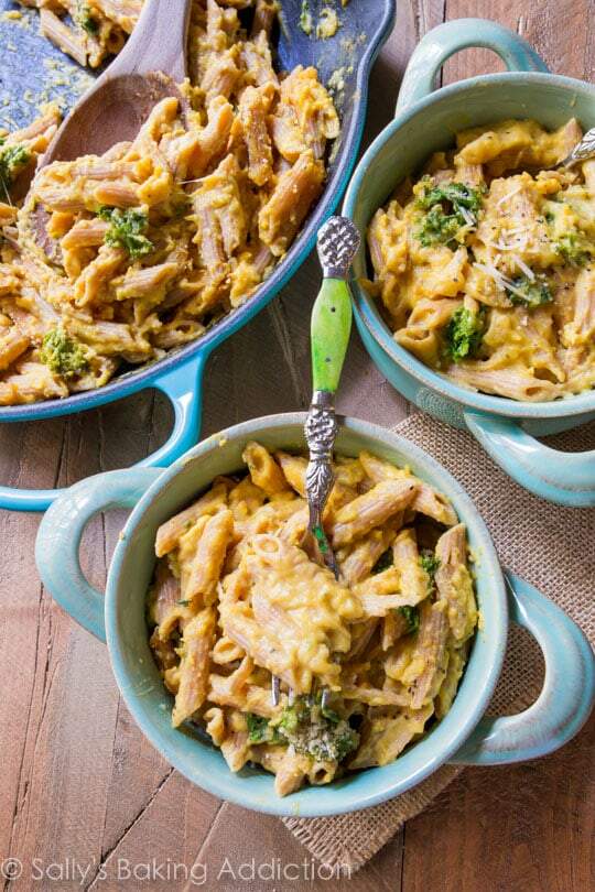 creamy-butternut-squash-mac-and-cheese-with-kale-2