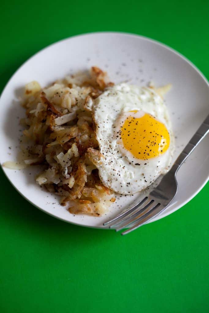 Homemade frozen hash browns are cheap, easy, and filling. Keep a bunch in the freezer for quick and easy breakfasts callmebetty.com