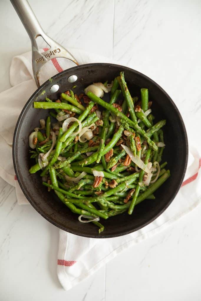 Skillet Asparagus with Pecans from Above